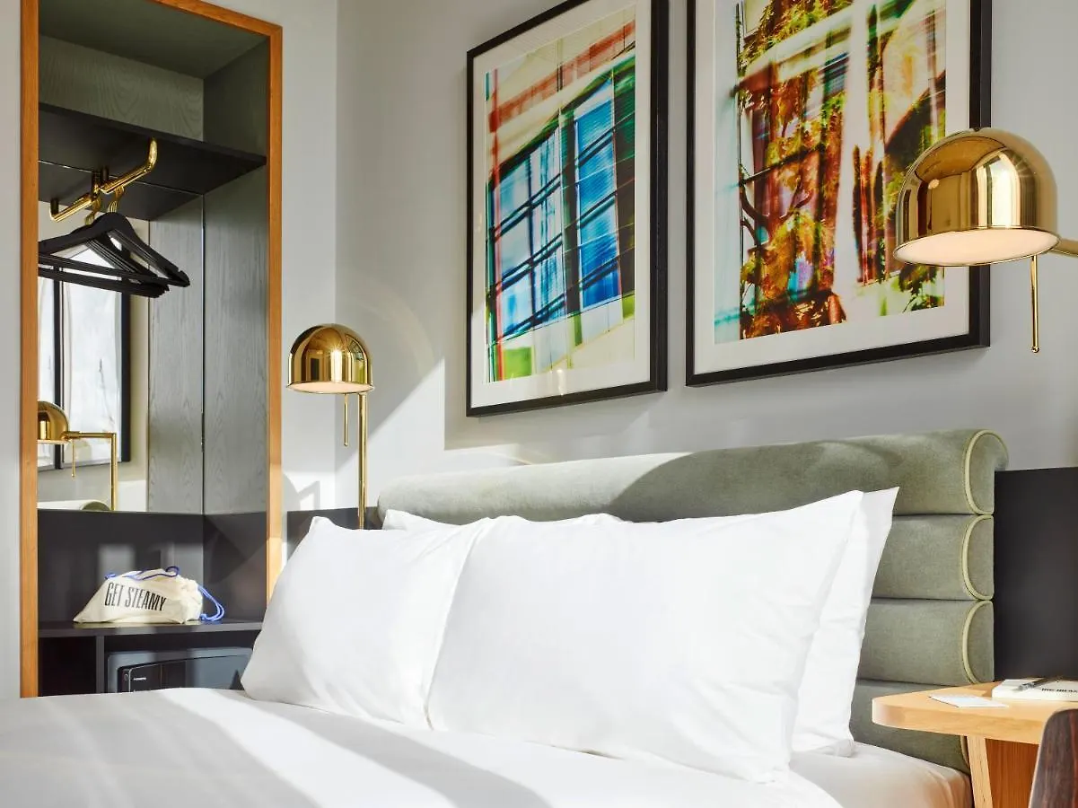 Tribe London Canary Wharf 4*,  United Kingdom