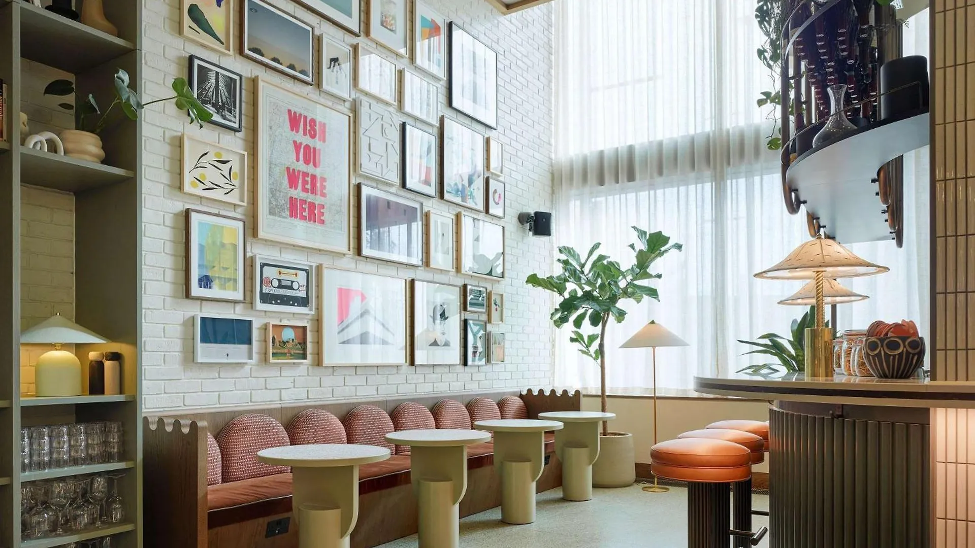 Hotel Tribe London Canary Wharf