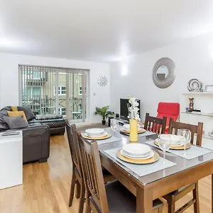 Apartment Larger Groups-london Excel -o2-canarywharf, London